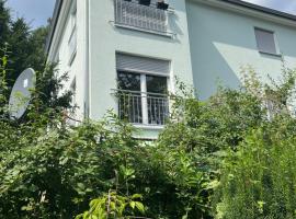 Ferienwohnung Green Garden Berlin: Berlin'de bir otel