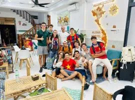 ALOHA SAIGON PREMIUM HOSTEL by Local Travel Experts - Newly opened, Less-touristy location, Spacious rooms, Glass shower bathroom, Free breakfast & Walking Tour