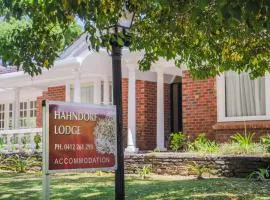 Hahndorf Lodge Pioneer Suite - Main Street Hahndorf On site Secure parking