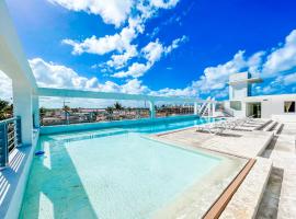 CARIBBEAN DELUXE Ducassi SUITES STUDIOS HOTEL ROOFTOP POOL Beach CLUB & SPA, hotel din Punta Cana