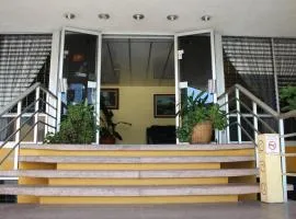 Hotel Dinastía Colima