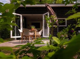 Luxe Tiny House op de Veluwe, hotel u gradu Nunspet