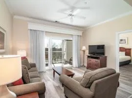 Sun and Fun 1 Bedroom Resort View Suite Sleeps 4