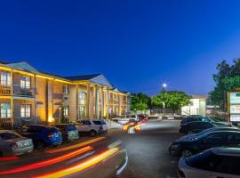 Adelaide Inn: Adelaide şehrinde bir otel