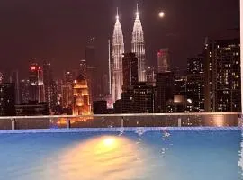 The Colony by Infinitum KLCC Sky Pool Kualalumpur