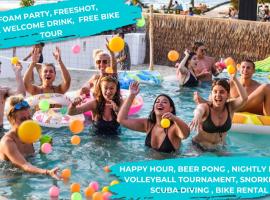 Mad Monkey Gili Trawangan, hostel σε Νησιά Γκίλι