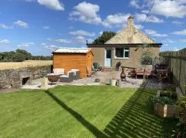 1 Inveravon Cottage