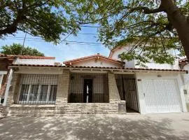 Tradicional casa en Miramar Hola Sur