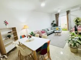 Appartement F5 spacieux équipé haut standing Mahelma Alger