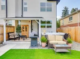 Golden Home Hot Tub and Mountain-View Rooftop Deck!