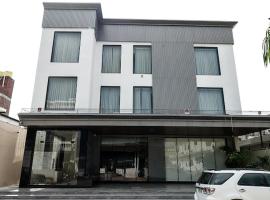 Hotel Elinor By Dazzling Hotels & Resorts, 4 csillagos hotel Agrában