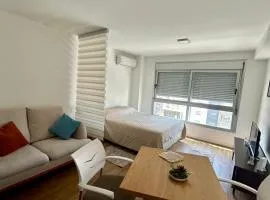 Hermoso monoambiente en Punta Carretas piso 9