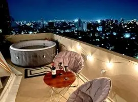 Glamping con jacuzzi en piso 15, único en Gdl, vistas espectactaculares