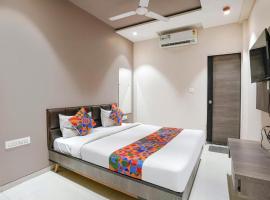 Premium Ramayan Best Selling Hotel In Ayodhaya, povoljni hotel u gradu Ayodhya