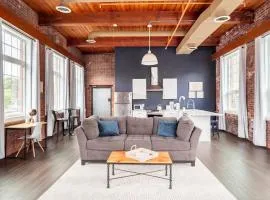 Jennifer's Riverfront Loft Apartment Historic Building