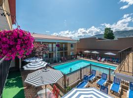 Sahara Courtyard Inn Penticton, hotel v mestu Penticton