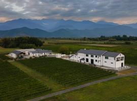 Eclipse Winery Boutique Hotel, hotel i Kvareli