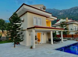 Villa Serenity By Luxury Group, hotel sa Oludeniz