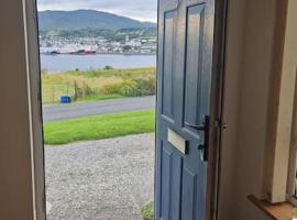 Benroe House 5 Bedrooms, khách sạn ở Killybegs