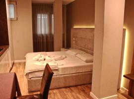 Nest&Rest Apartments, hotel v Tirani