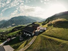 PETER'S - Bergbauernhof mit Weitblick, hotel a Bramberg am Wildkogel