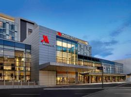 Calgary Airport Marriott In-Terminal Hotel, viešbutis su baseinais Kalgaryje