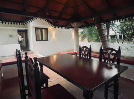 HOME STAY at SRIRAM VILLA Kumbakonam, casa rústica em Kumbakonam