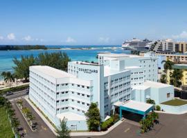 Courtyard by Marriott Nassau Downtown/Junkanoo Beach, hôtel à Nassau