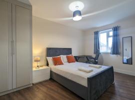 Rooms Near City Centre Private Bath Free Parking, hotel di York