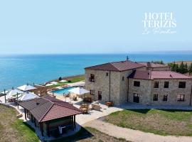 HOTEL TERIZIS Le Rocher, hotel en Balgarevo