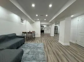 Spacious 2 Bedroom, 2 Bath Suite