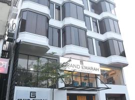 Grand Emarah Hotel and Restaurant: Sylhet şehrinde bir otel