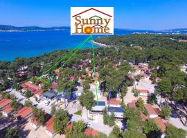 Sunny Home Soline, hotel em Biograd na Moru