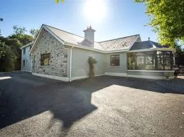 Hilltown House