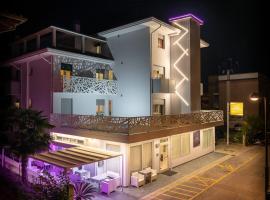 Hotel Tre Rose, hotel u gradu Kaorle