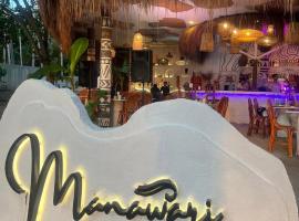 Manawari Beach Resort، فندق في Caliclic