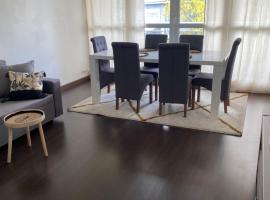 Appartement de 52 m ,lumineux et spacieux, hotel v mestu Sens