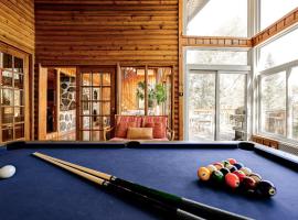 Chalet Suisse, SPA, Billard, Ski et Montagne, hotel v destinácii Sainte-Agathe-des-Monts