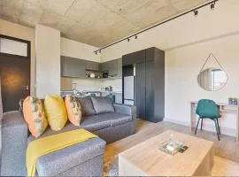 Sandton City Splendid Apartment