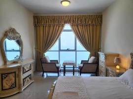 Sunset Sea view Furnish Apartment, hotel em Ajman