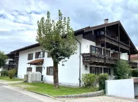 Sabine´s Ferienwohnung mit Bergblick am Chiemsee