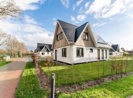 Serene Holiday Home in De Koog Texel with Sauna, sumarhús í Westermient