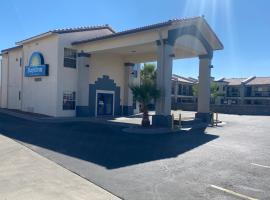 Days Inn by Wyndham El Paso West, hotell i El Paso