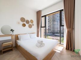 Masteri Centre Point - Vihomes serviced apartment, strandhotell i Long Bình