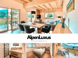 AlpenLuxus presents ZILLERHEART - Balcony und Car Park