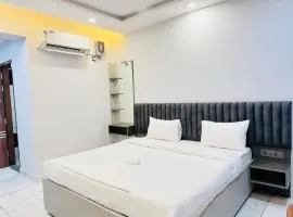 StayLuxe Serviced Apartments, Artemis Hospital