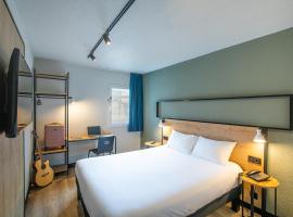 Hotel ibis Guimaraes: Guimarães şehrinde bir otel