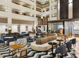 Sheraton Suites Chicago O'Hare, hotel u gradu Rouzmont