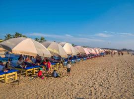 Baga Beach Inn, hotel u gradu Baga