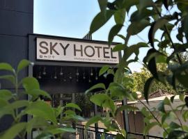 Sky Hotel, hotel di Prizren